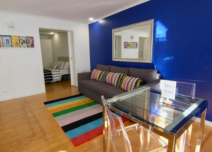 Apartman 1st Tram 28 *